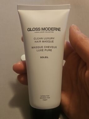 Gloss Moderne Clean Luxury Hair Masque - White